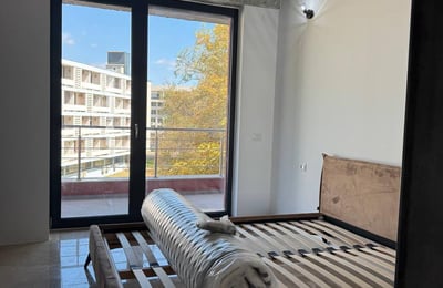 Аренда светлой 2-комнатной квартиры 60 м² в районе Faleza Nord, Констанца, Румыния